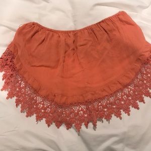 Strapless cropped top